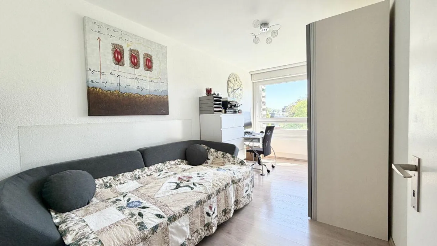 Attractive 4.5-room apartment in a perfect location in Hinterkappelen - Photo 12 of 19