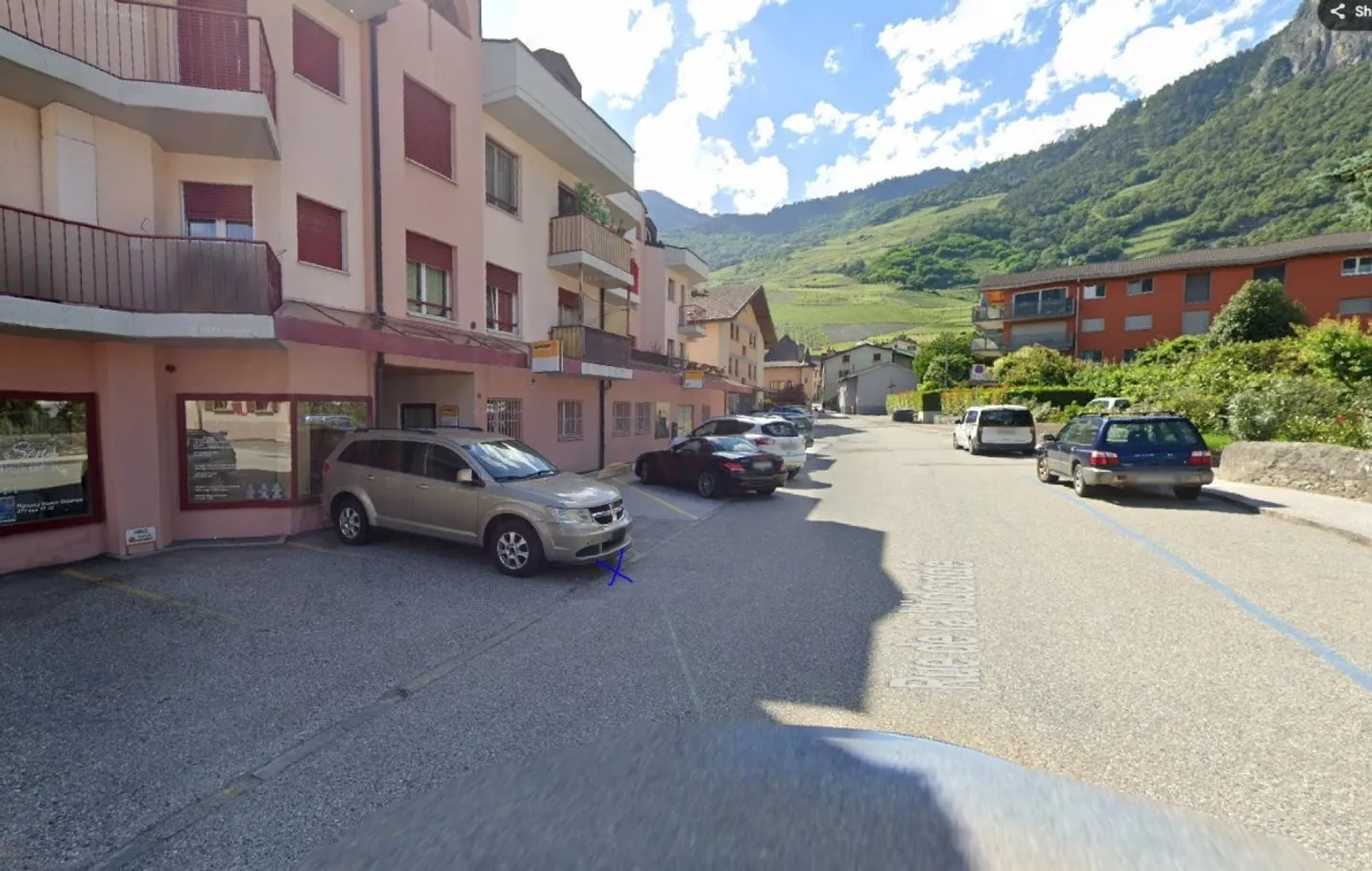 Außenparkplatz - Foto 1 von 1