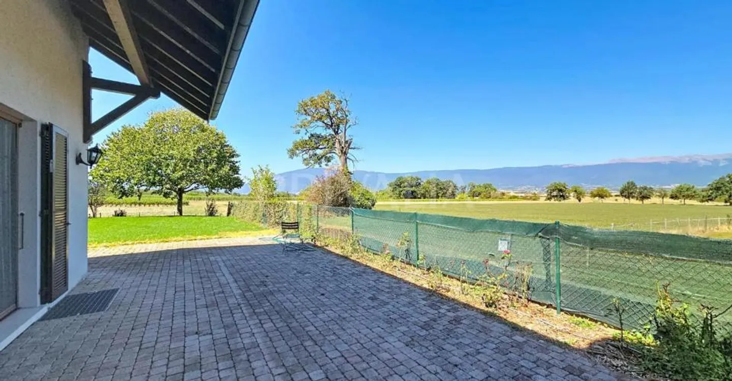 Incantevole villa semi-indipendente con vista eccezionale sulla campagna - Foto 7 di 8