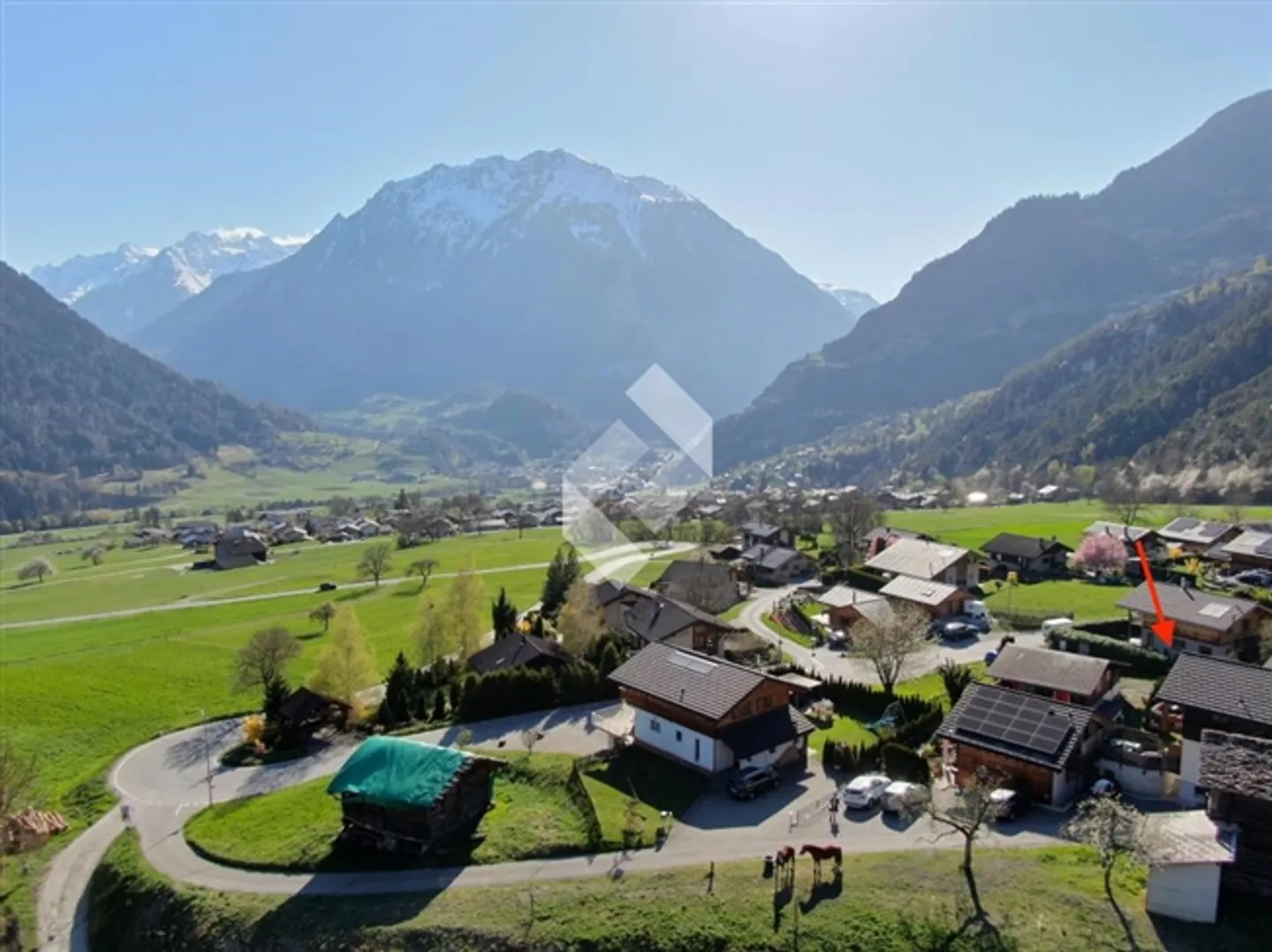 Bellissimo appartamento di 3,5 stanze ristrutturato nel 2023 esposto a sud - Foto 2 di 13