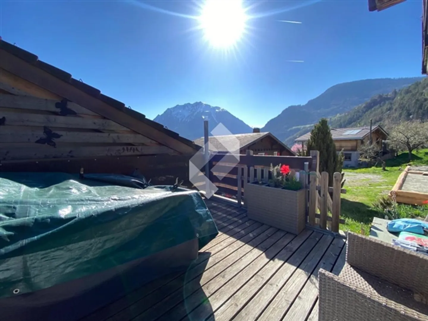 Bellissimo appartamento di 3,5 stanze ristrutturato nel 2023 esposto a sud - Foto 12 di 13