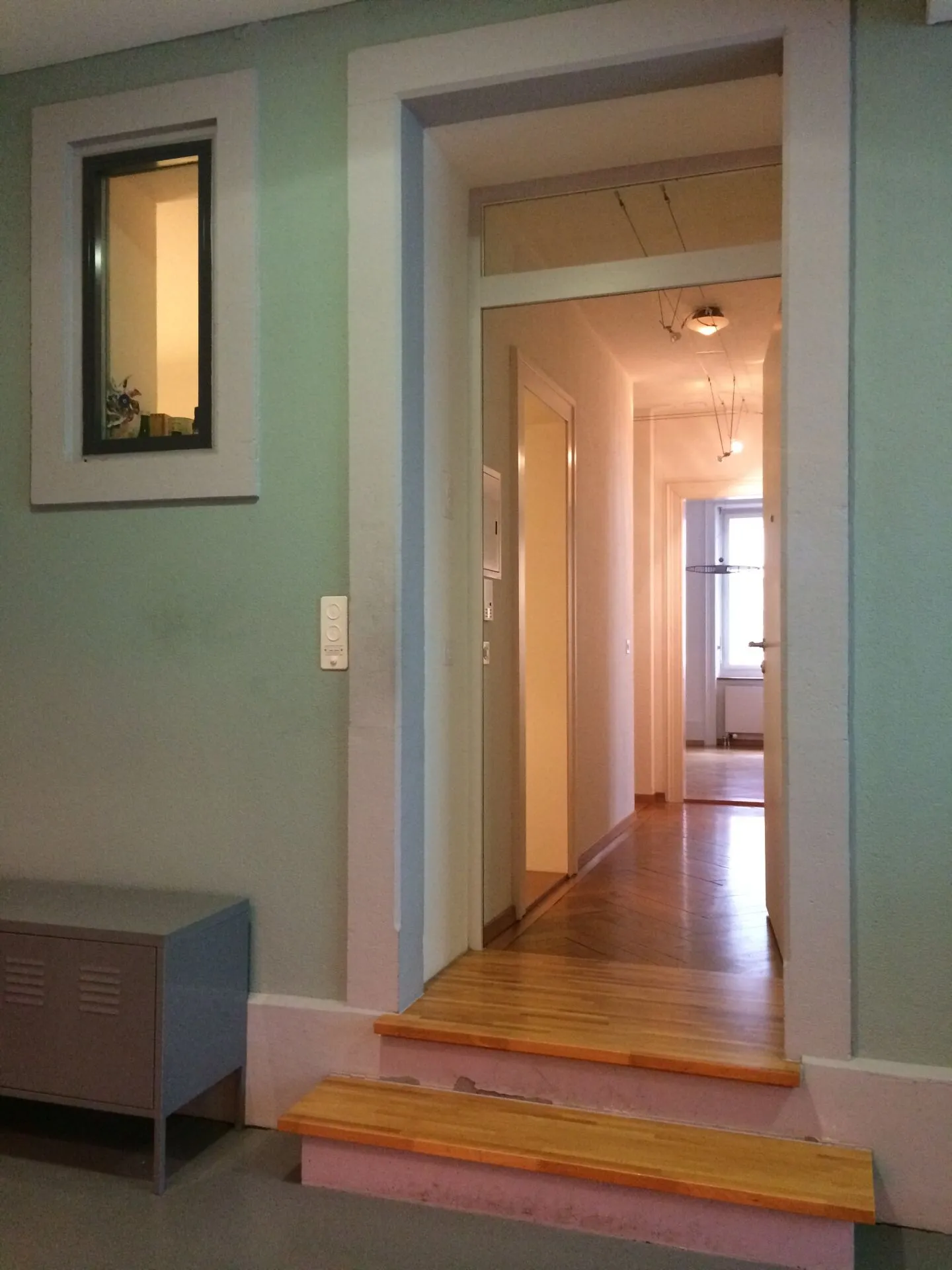 City Apartment just 4 min from the train station - Photo 2 of 7