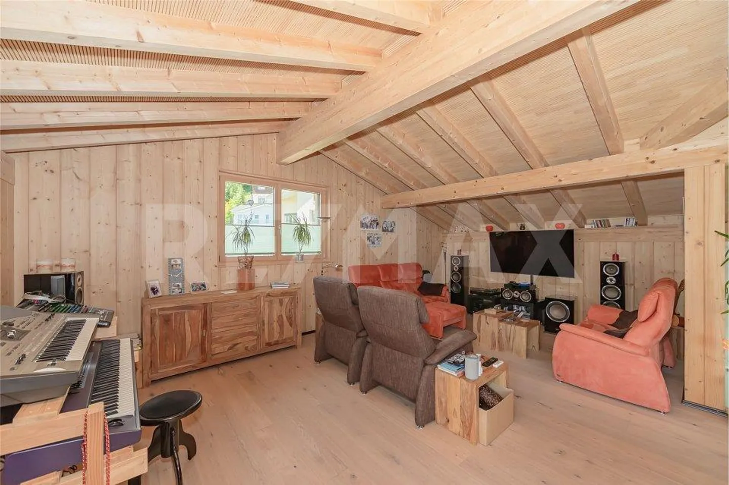 Maison résidentielle de rêve avec appartement séparé ou espace de bureau, dans le meilleur... - Photo 7 sur 13