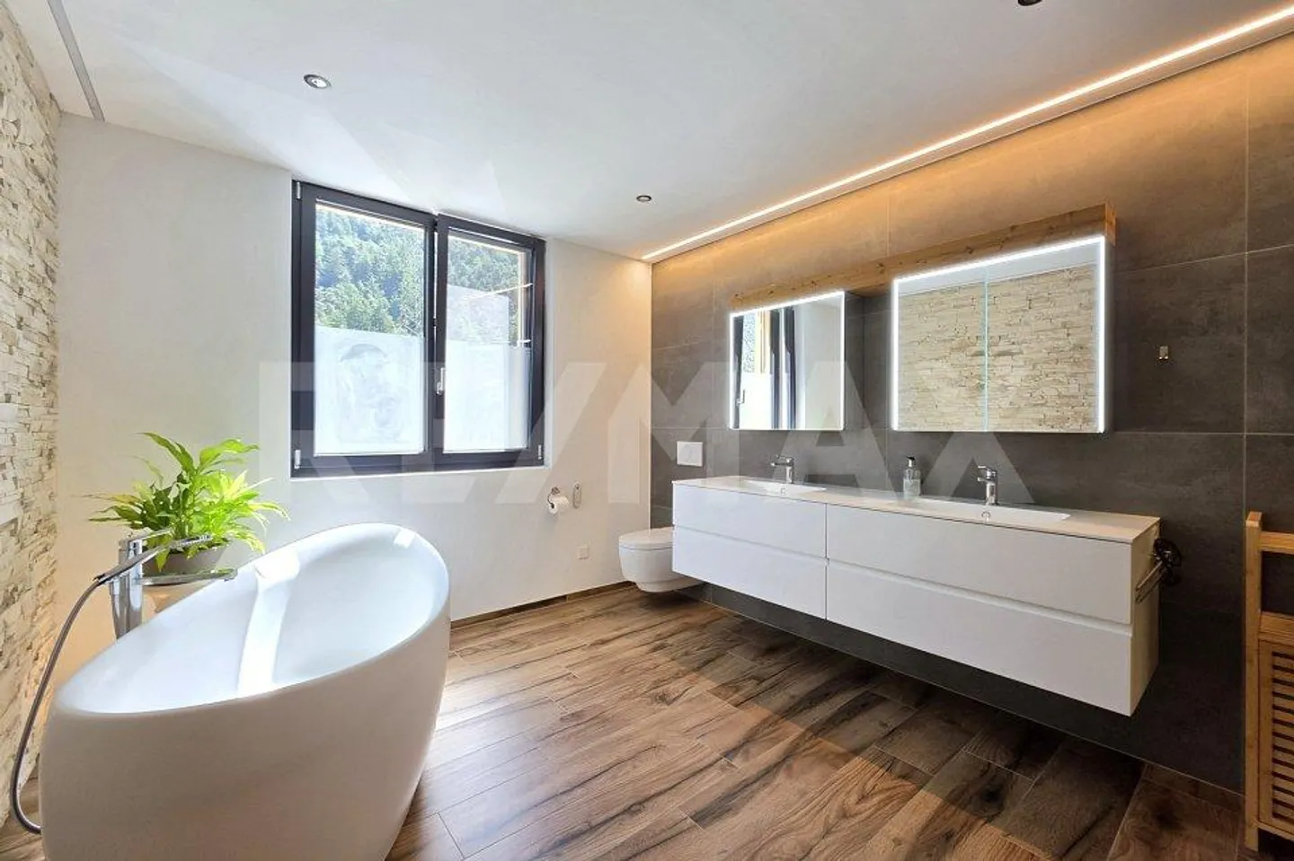 Casa unifamiliare moderna con vista panoramica sulla valle del Rodano a Susten/VS - Foto 11 di 13