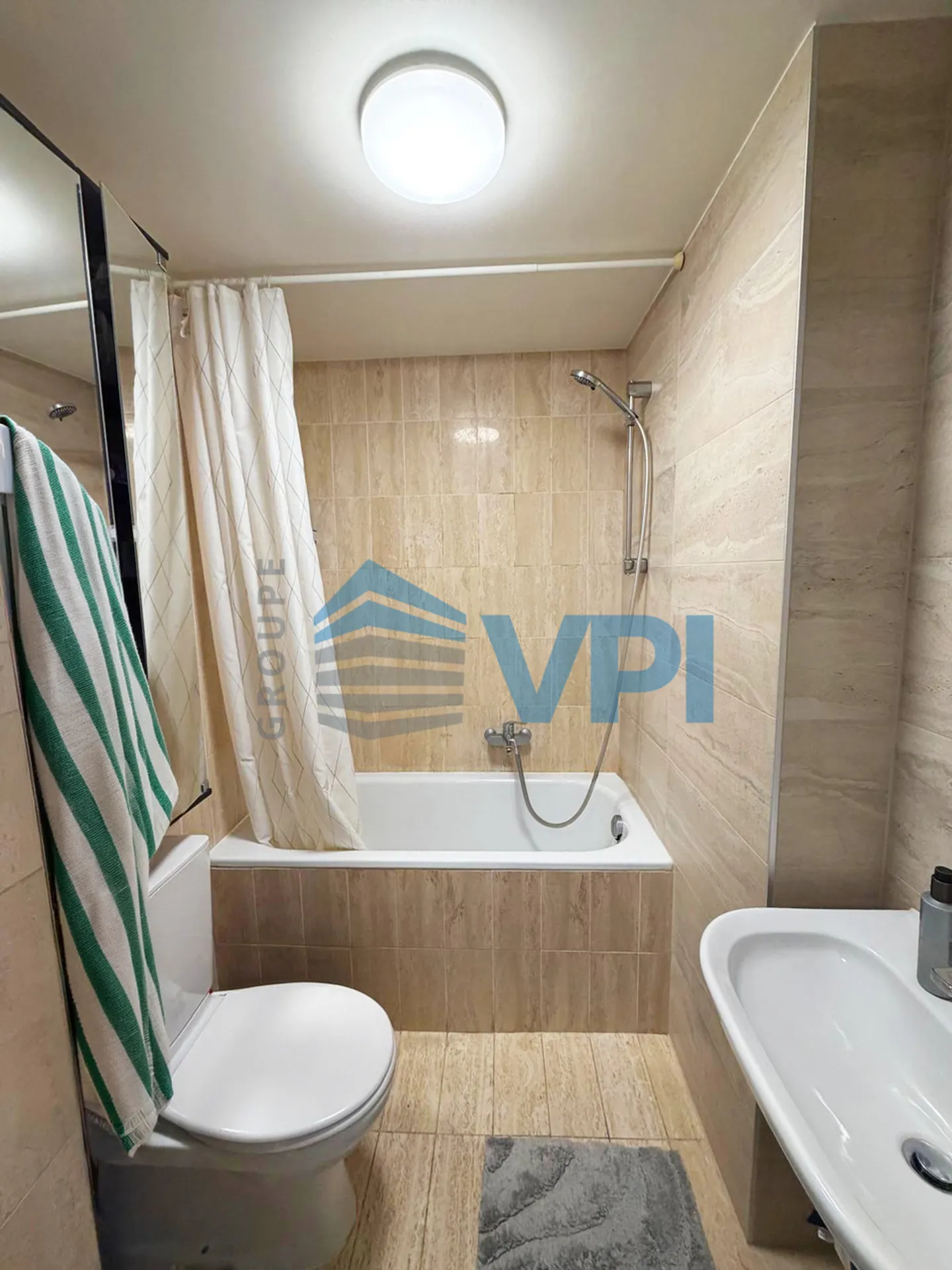 Appartement Charmant à Plainpalais - Photo 4 sur 4