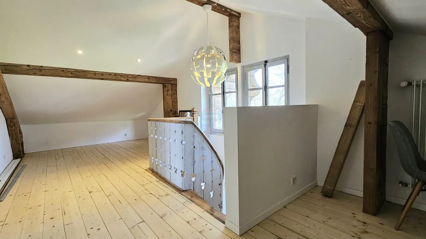 Elegant renovated property in an exclusive environment - Photo 12 of 13