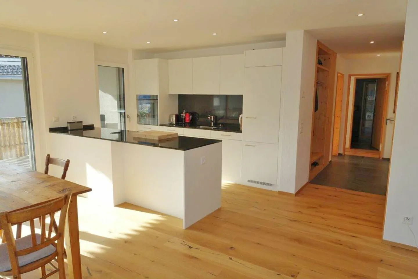 A modern, beautiful 4½-room apartment on the 1st floor - Photo 3 of 5