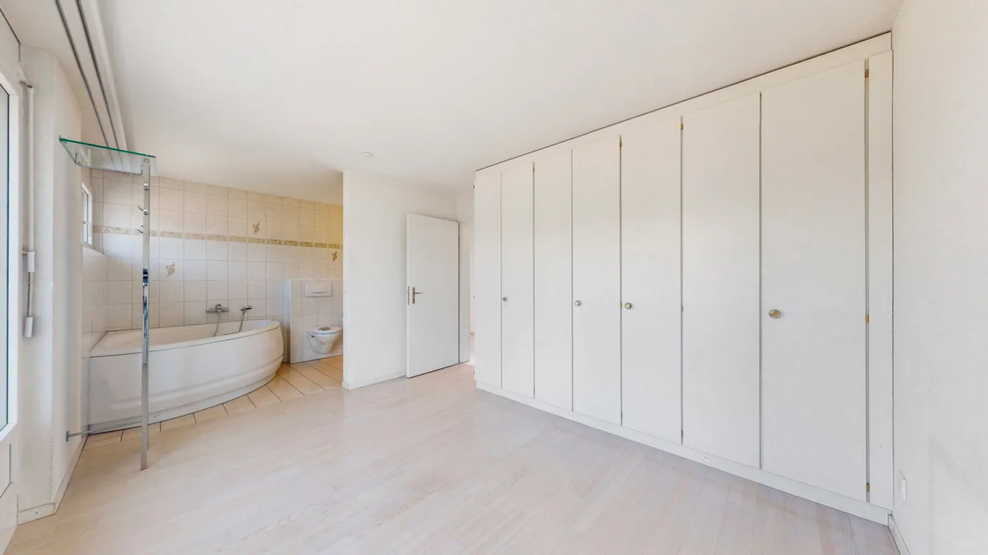 Appartamento attico 4½ locali con tranquillità e vista – Erlenau, Münsingen - Foto 10 di 20
