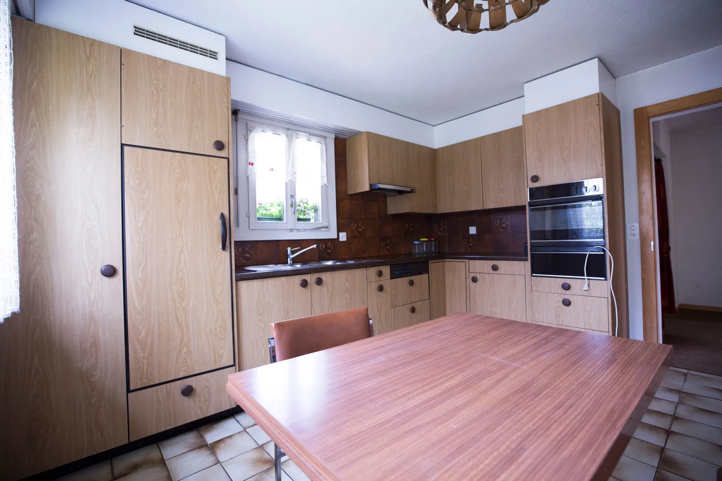 Maison familiale spacieuse à Steffisburg - Photo 4 sur 13