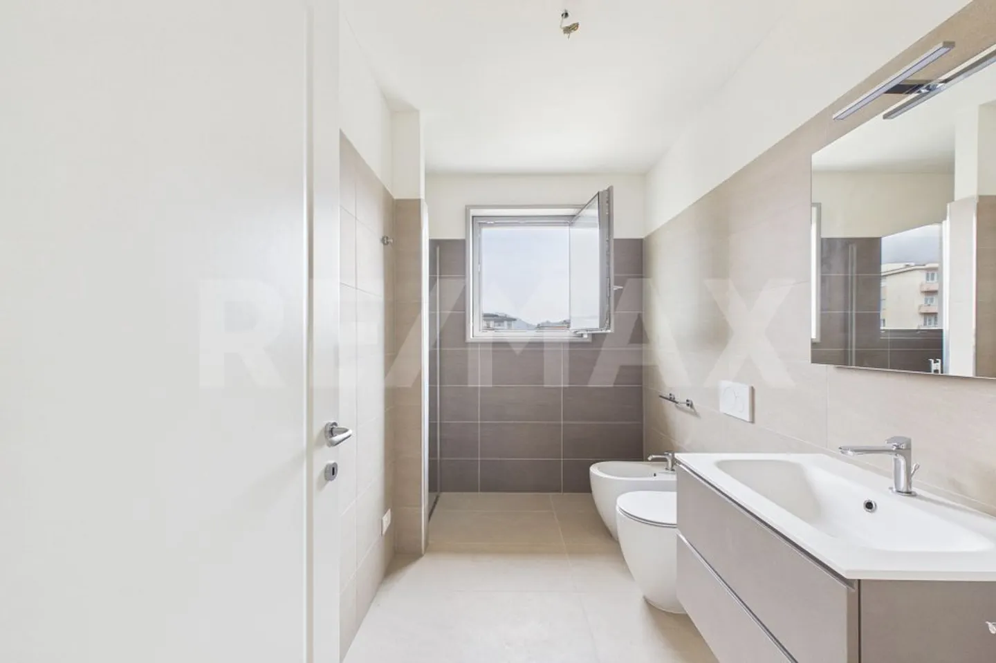Appartements modernes avec jardins privés - Photo 5 sur 13