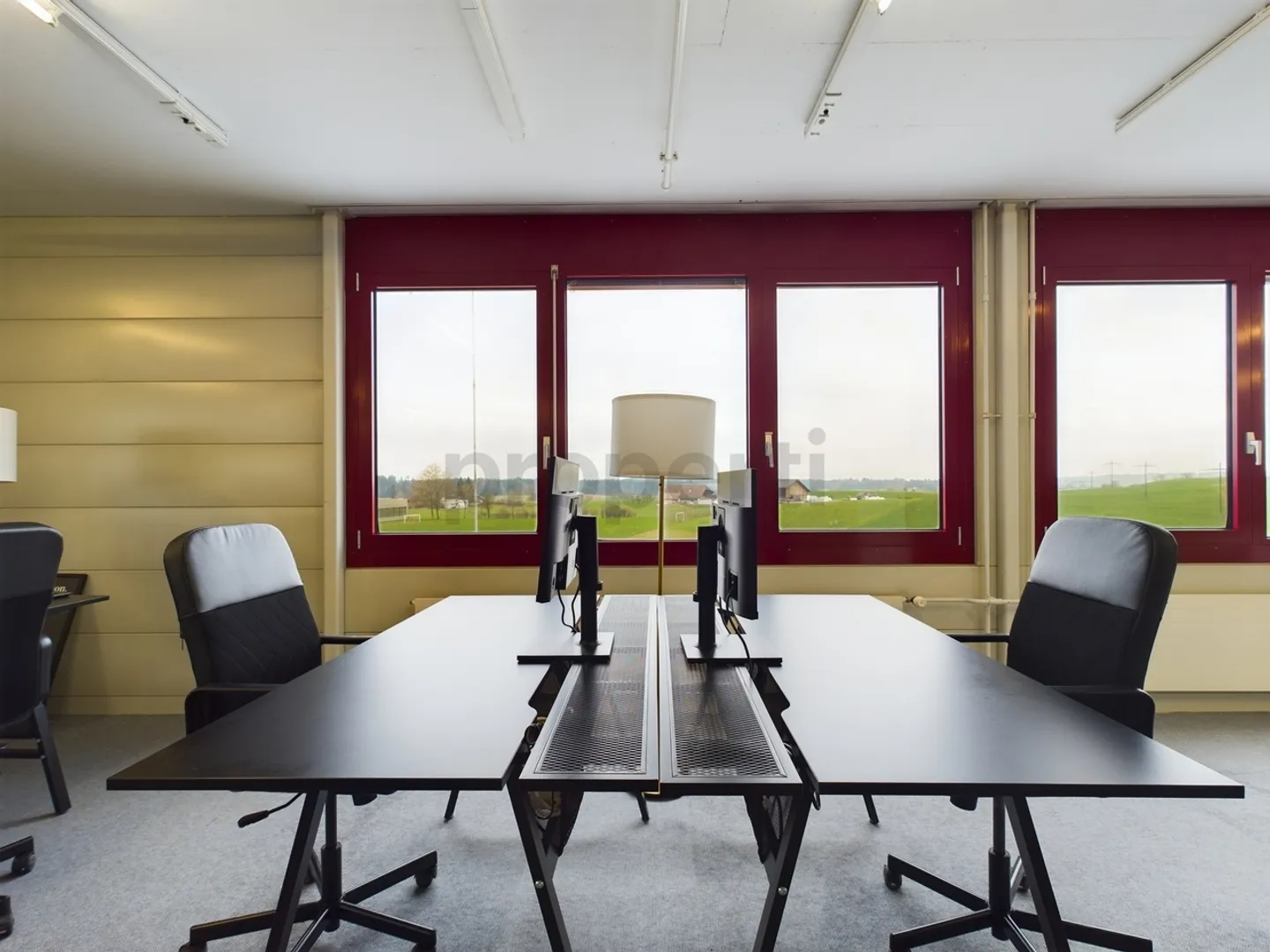 Grosszügiges und modernes Büro in Zollikofen - Foto 6 von 7