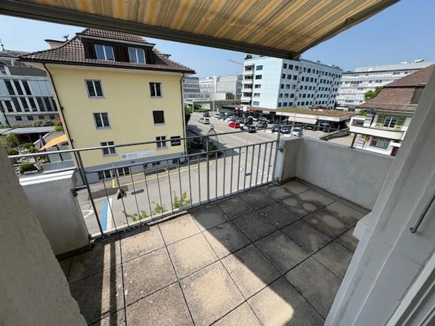 Modernes Apartment in Liebefeld - Foto 8 von 10