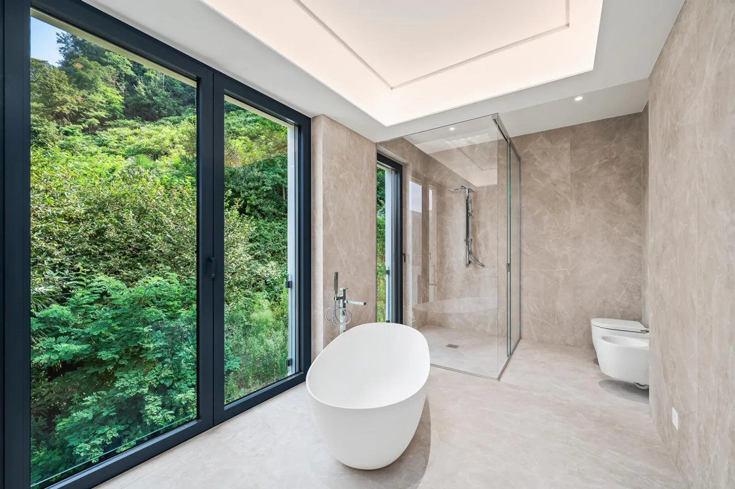 Attico di design prestigioso con terrazza vista lago - Foto 10 di 13