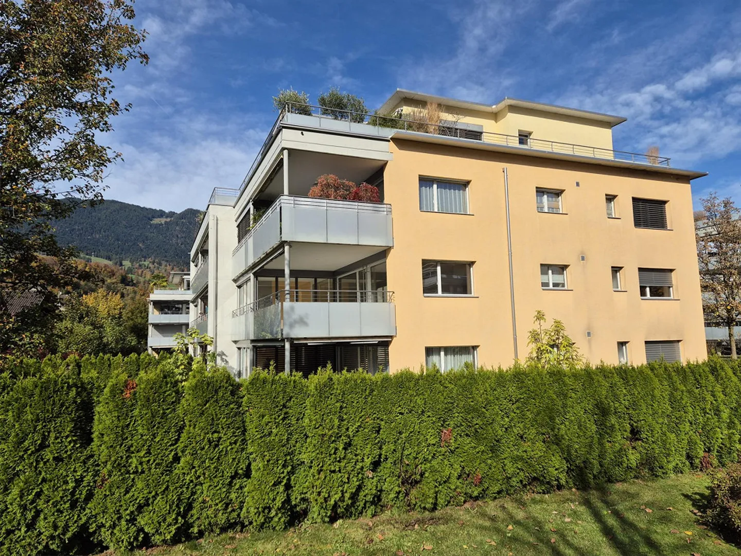 Grosszügige 4.5-Zimmerwohnung an ruhiger, zentraler Lage in Sarnen - Foto 1 von 8