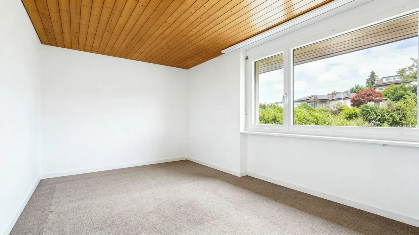 Vista panoramica nella tua casa angolare soleggiata di 5,5 stanze - Foto 10 di 13