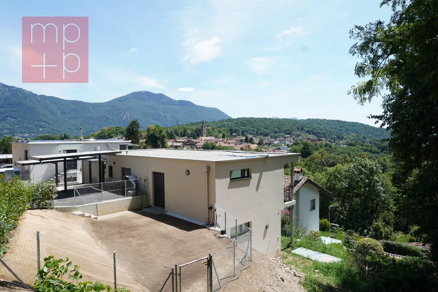Apartment - Sala Capriasca - Photo 1 of 8