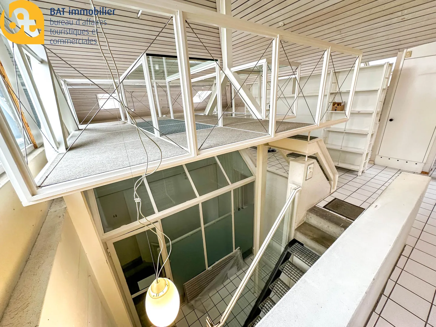 Sierre - Loft office under the roof with large terrace - Gobet - Photo 4 of 13