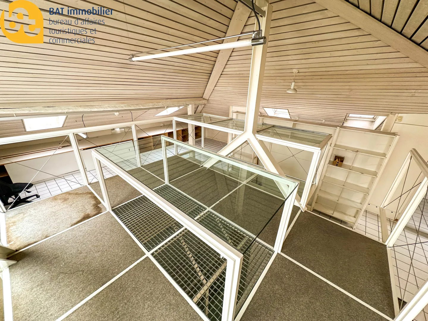 Sierre - Loft office under the roof with large terrace - Gobet - Photo 5 of 13