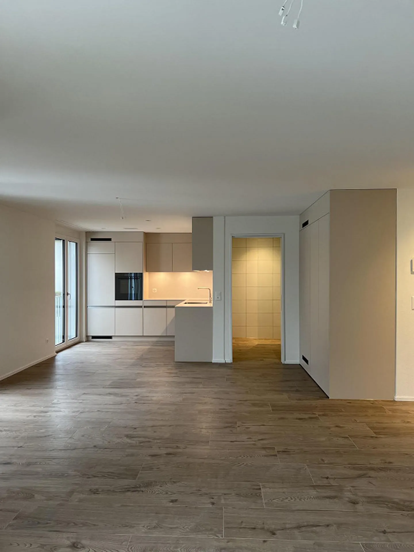 nouvel appartement moderne - Photo 2 sur 11