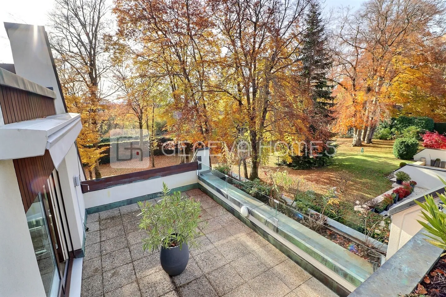 Wohnung kaufen - Foto 1 von 9