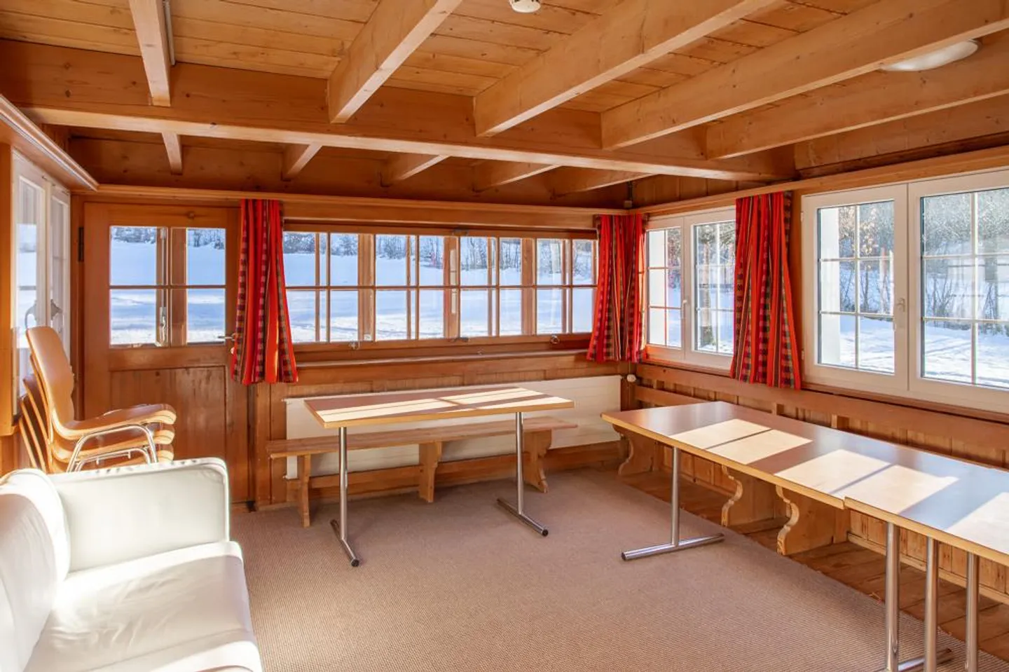 Grande casa vacanze con molto spazio per gruppi e attività - Foto 2 di 7