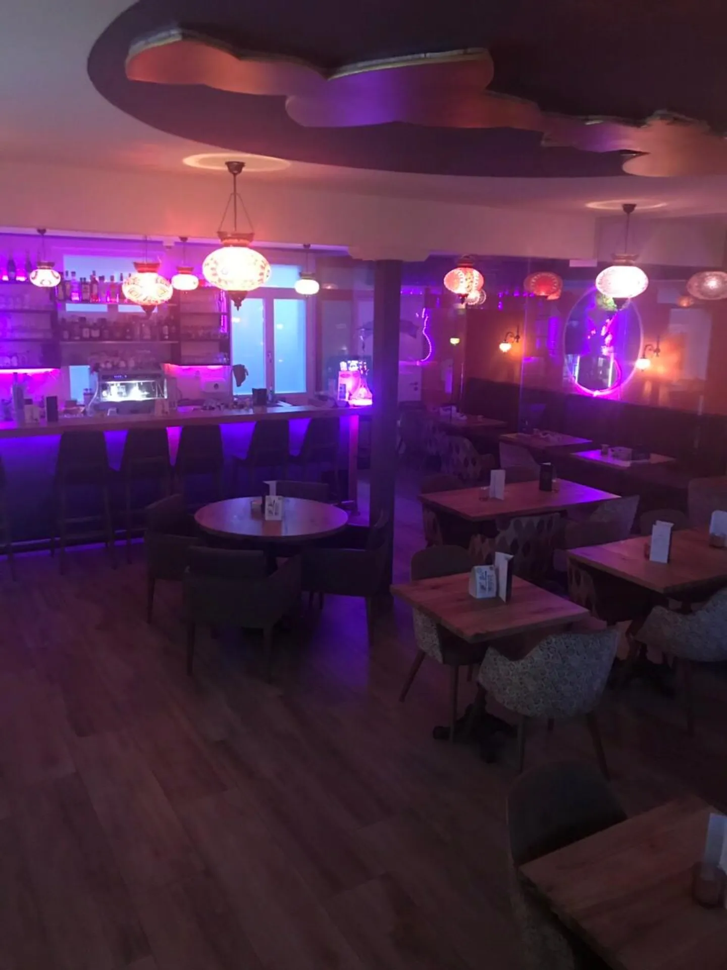 Charming Gastronomy Space for Rent in Kirchberg - Photo 3 of 7