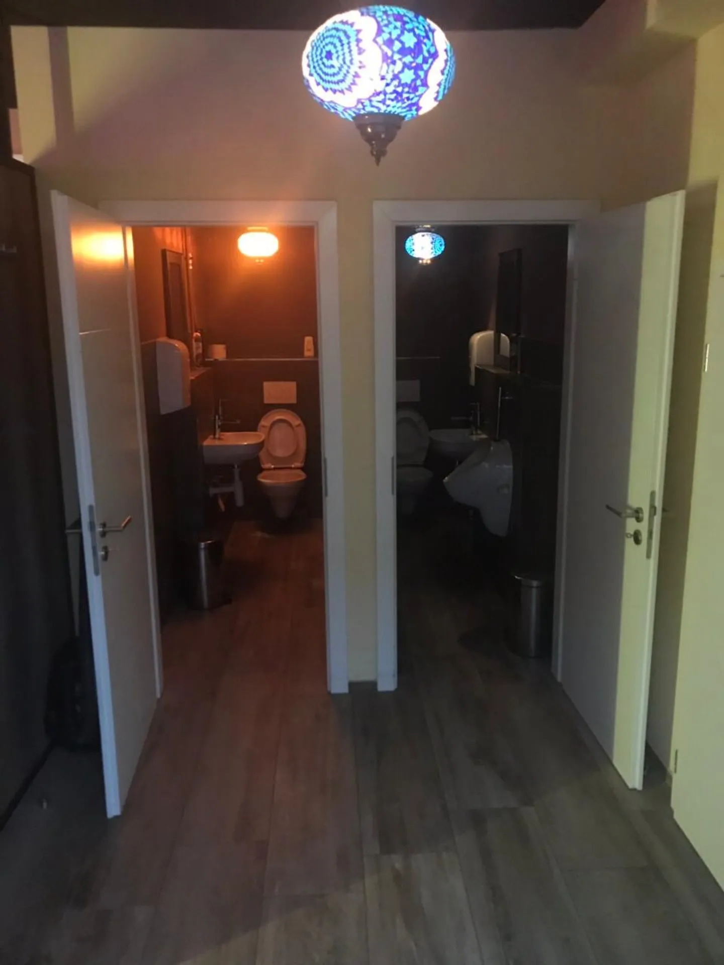 Charming Gastronomy Space for Rent in Kirchberg - Photo 5 of 7