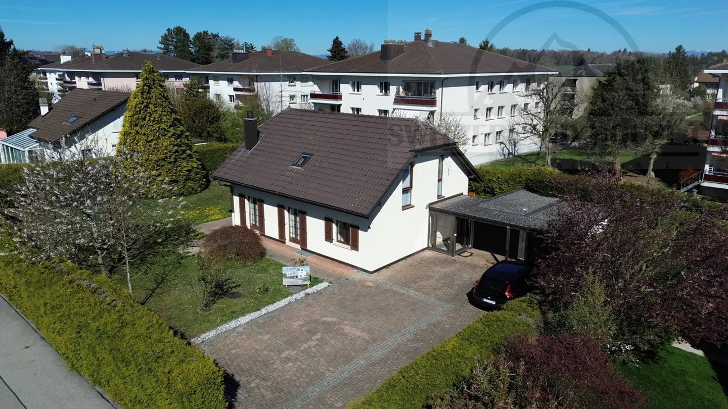 Magnificent 4.5 Room Duplex with Terrace and Garden in Givisiez - Photo 8 of 9