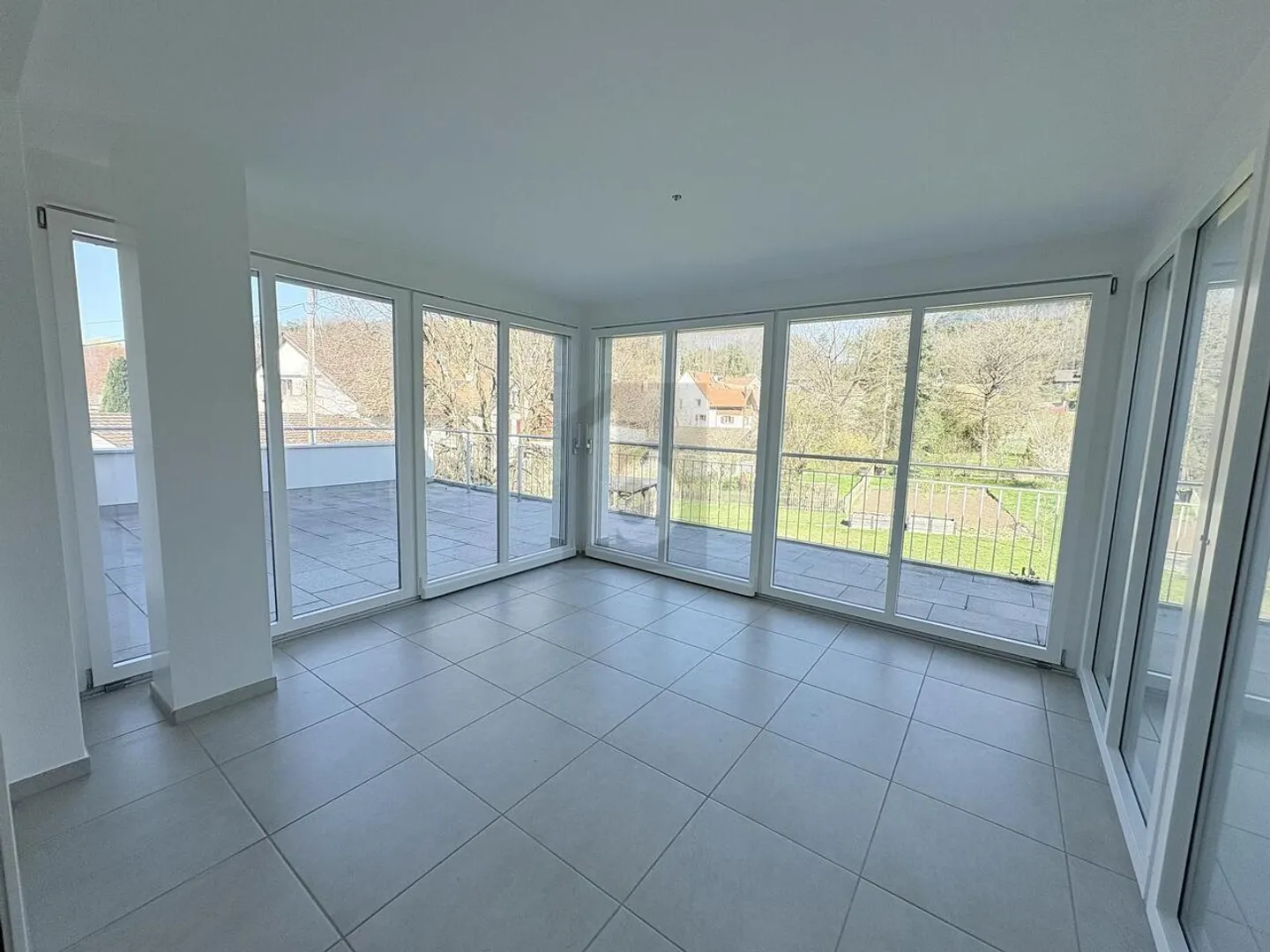 Wohnung mieten - Foto 2 von 6