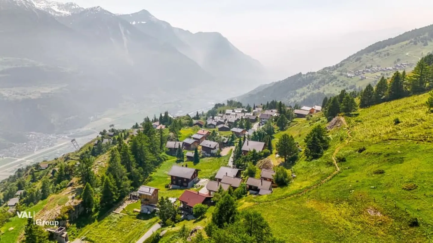 Your retreat above the Rhone Valley - Photo 10 of 10