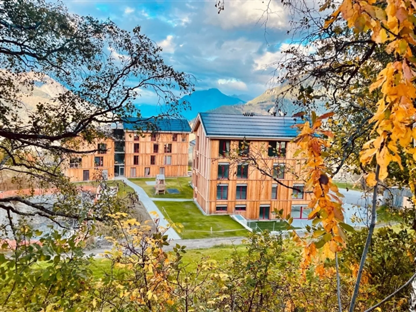 Vivre sur le Plateau de Soleil - Appartement de 3,5 pièces avec vue - Photo 4 sur 12