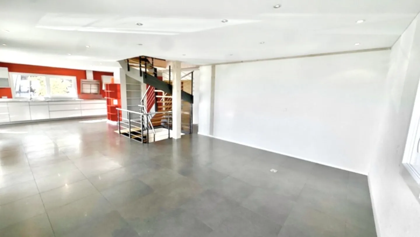 Villa contemporaine avec vue panoramique - Photo 3 sur 9