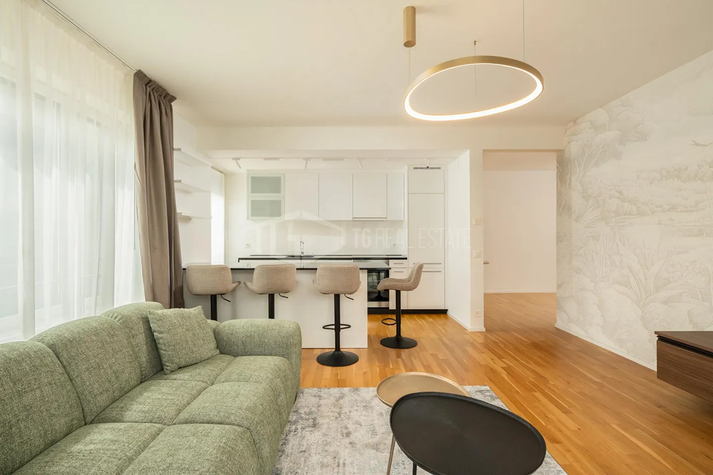 APPARTEMENT ÉLÉGANT DE 3,5 PIÈCES AU CENTRE DE LUGANO - Photo 3 sur 11