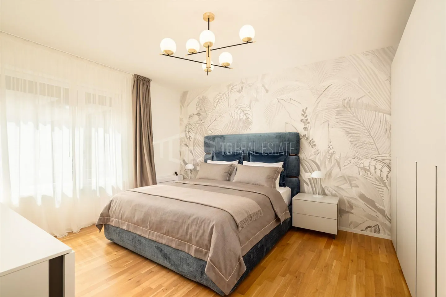 APPARTEMENT ÉLÉGANT DE 3,5 PIÈCES AU CENTRE DE LUGANO - Photo 7 sur 11