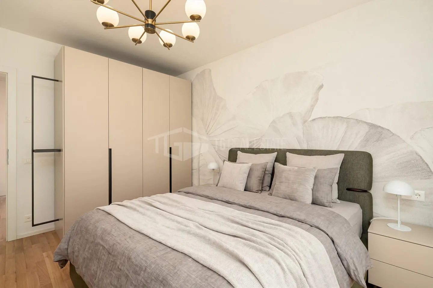APPARTEMENT ÉLÉGANT DE 3,5 PIÈCES AU CENTRE DE LUGANO - Photo 8 sur 11