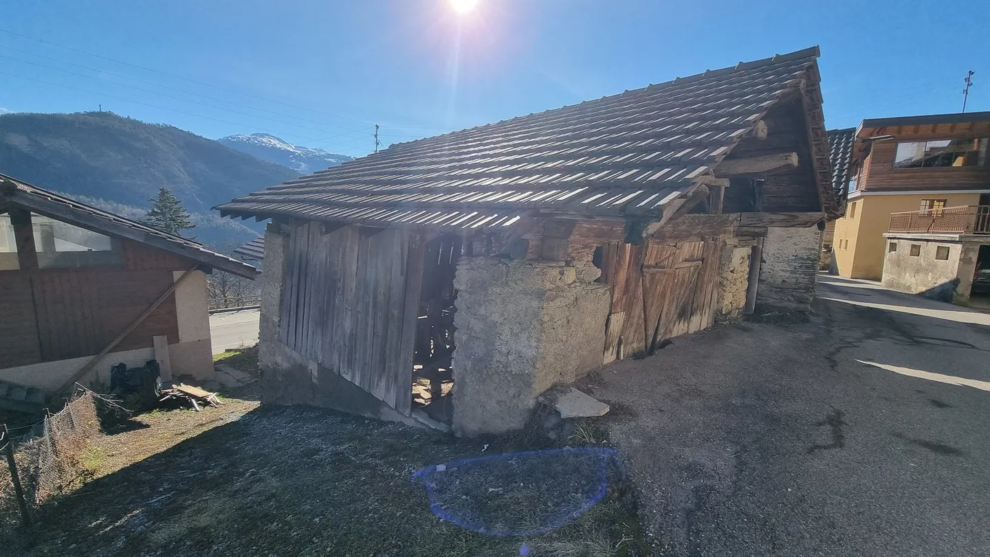 Fienile da ristrutturare - 310 m3 - Luc (Ayent) - ESCLUSIVITÀ - rif. 10243552 - Foto 2 di 4