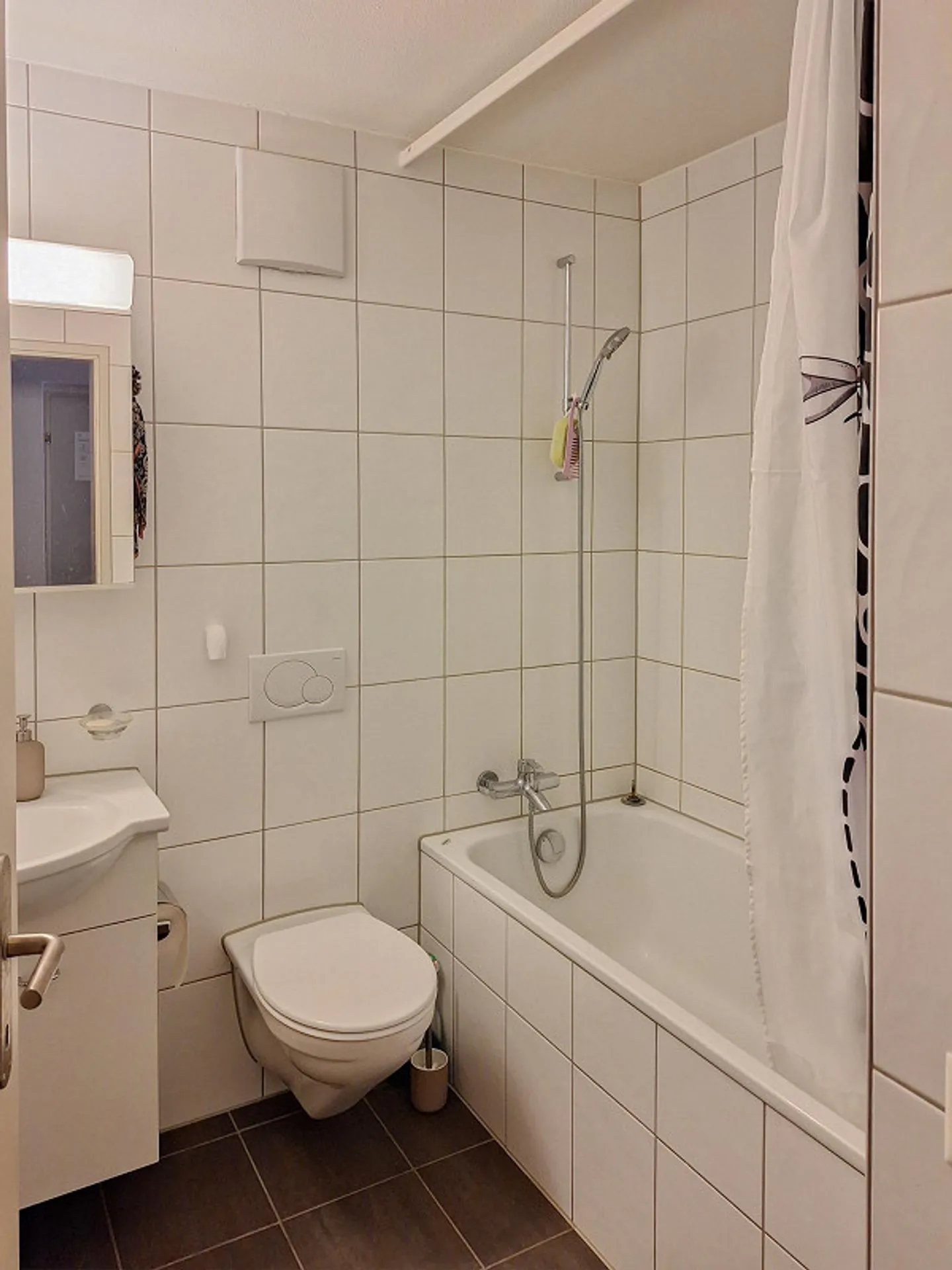 Appartement confortable avec coin salon dans le jardin ! - Photo 8 sur 9