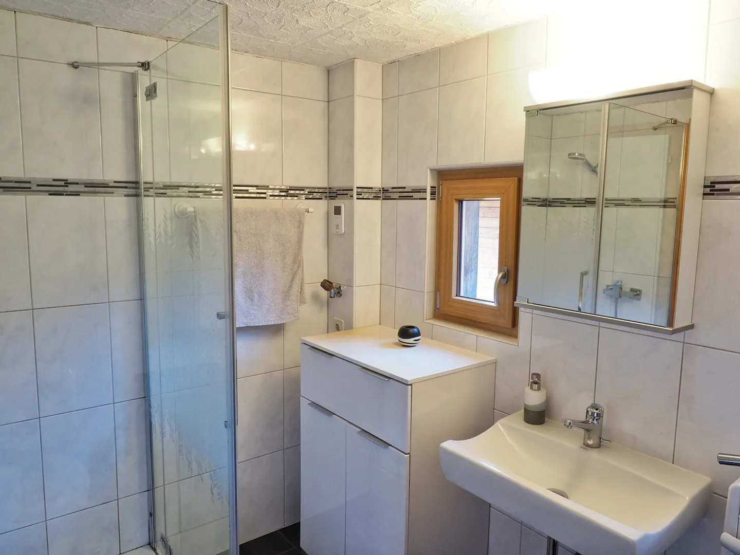 Einfamilienhaus mieten - Foto 10 von 15