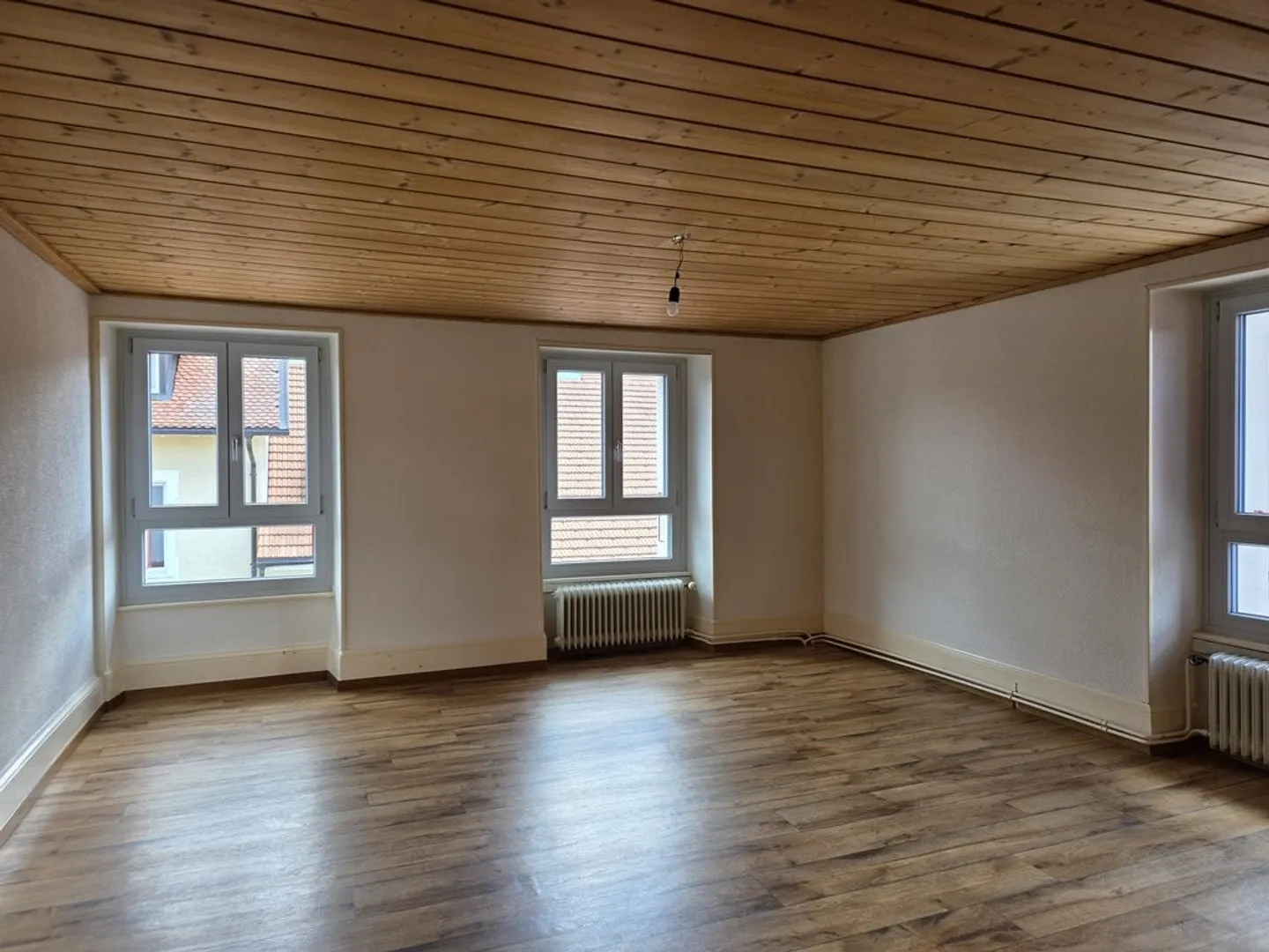 Appartamento di due e mezzo locali per CHF 1100.-/mese, spese incluse - Foto 5 di 5