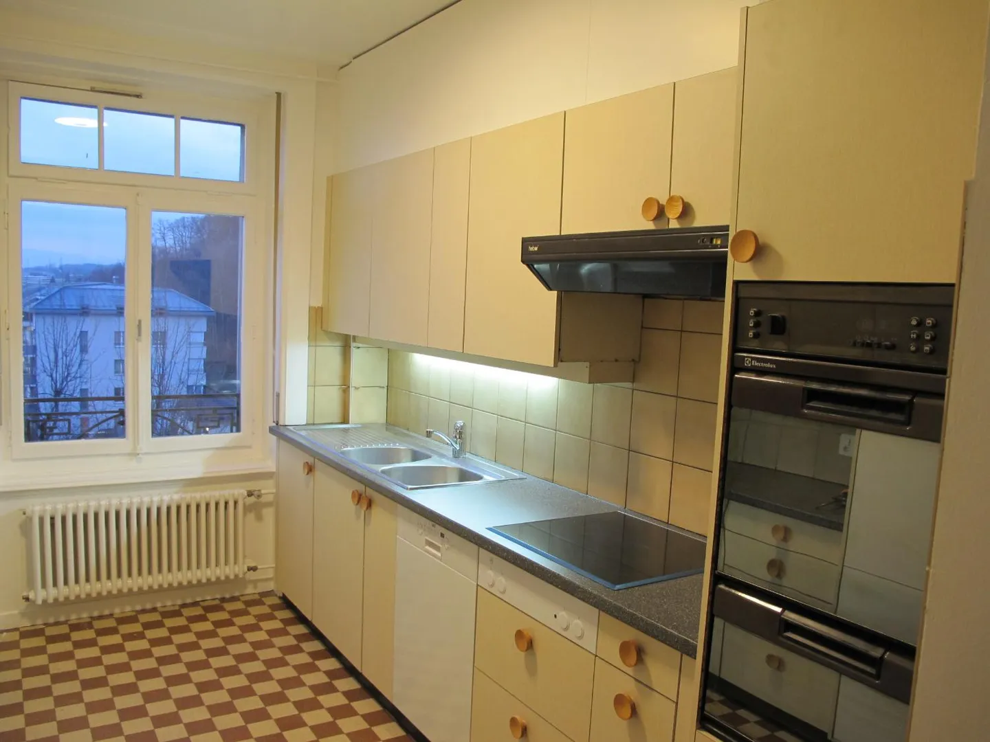 Appartamento 6 locali - Foto 5 di 7