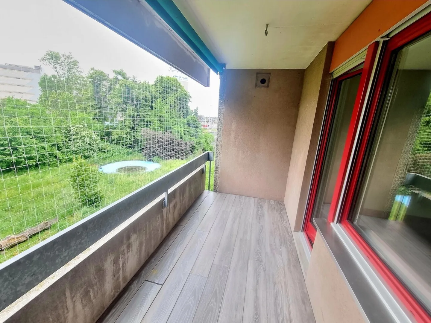 Appartement spacieux avec balcon - Photo 4 sur 7