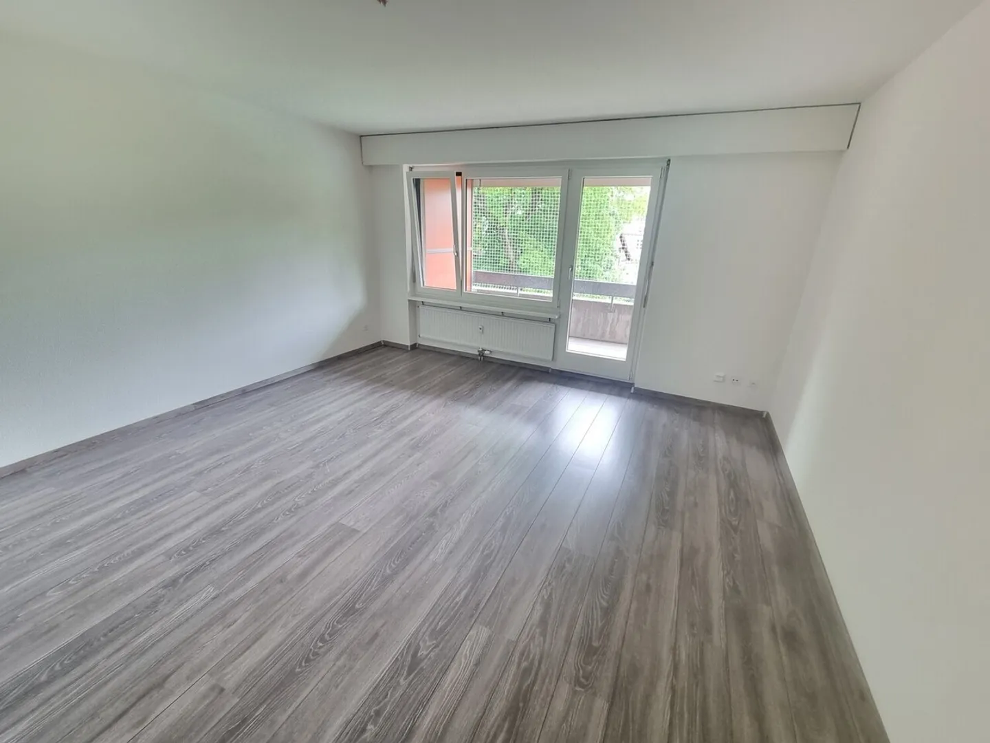 Appartement spacieux avec balcon - Photo 5 sur 7