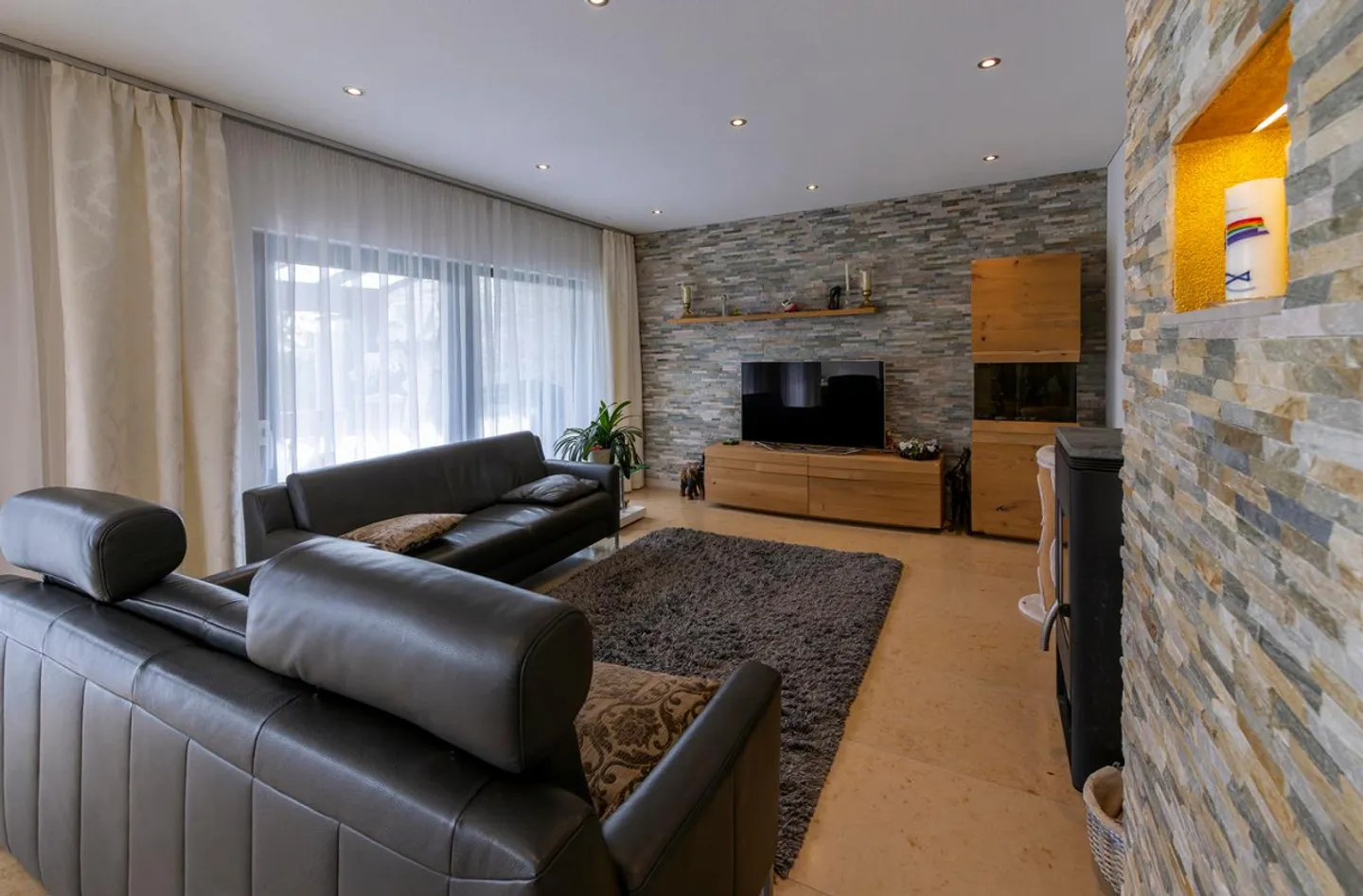Modern Semi-Detached House in Engwilen – Quiet Location with Charm and Comfort - Photo 6 of 13