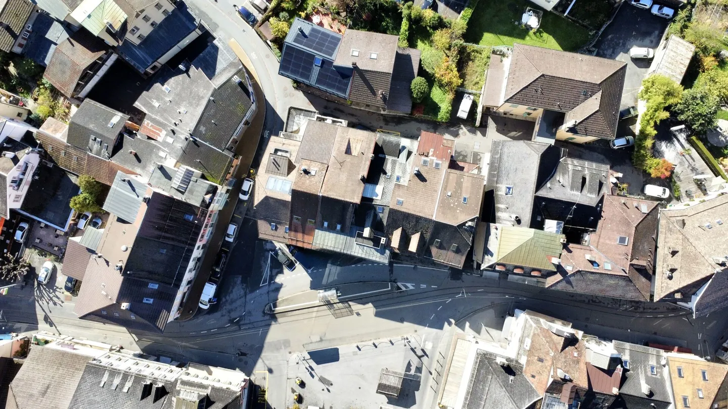 Ertragsgebäude im Zentrum von Bex - Foto 6 von 21