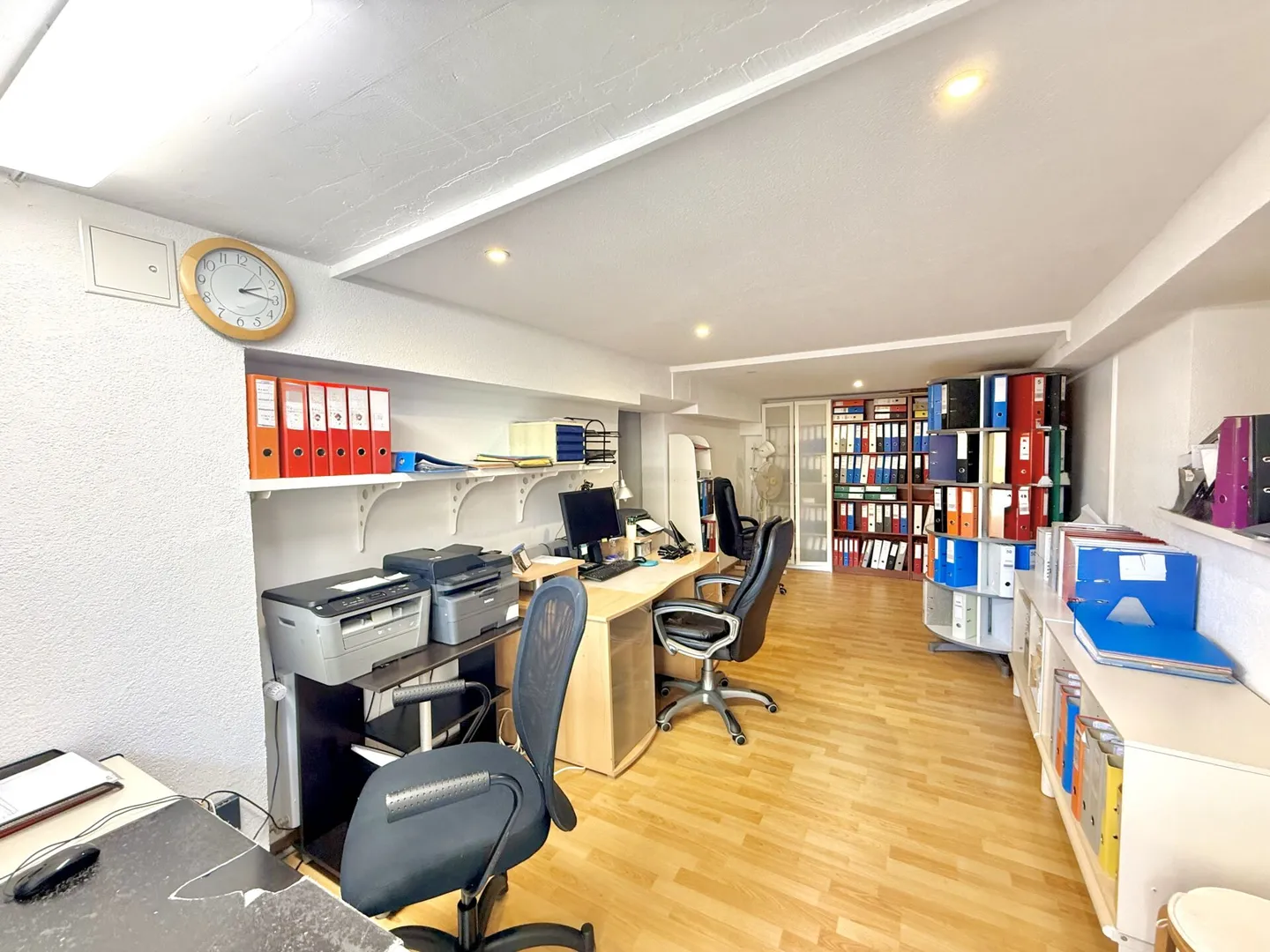 Ertragsgebäude im Zentrum von Bex - Foto 10 von 21