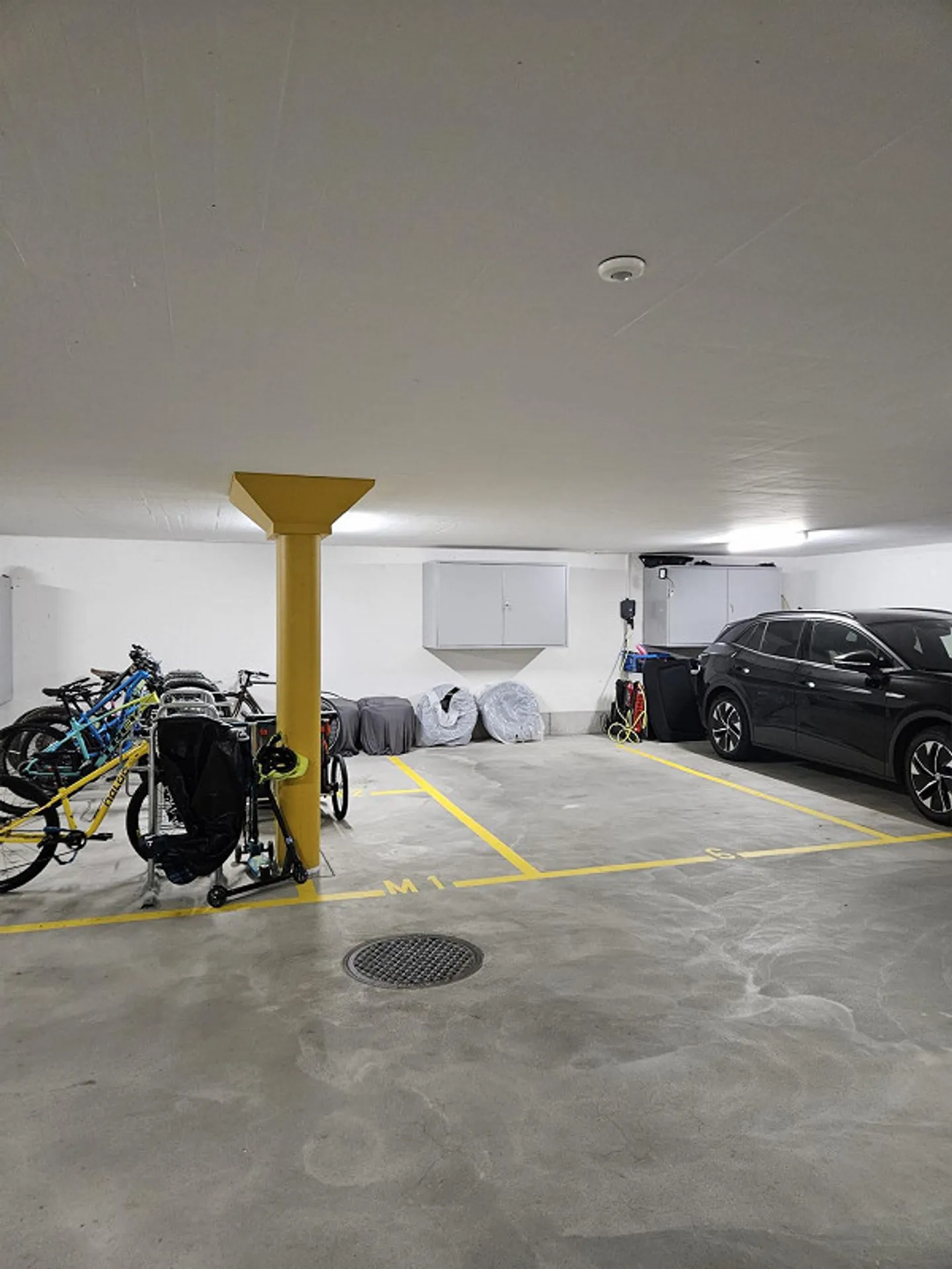 Parking space for rent from December 1st - Photo 1 of 4