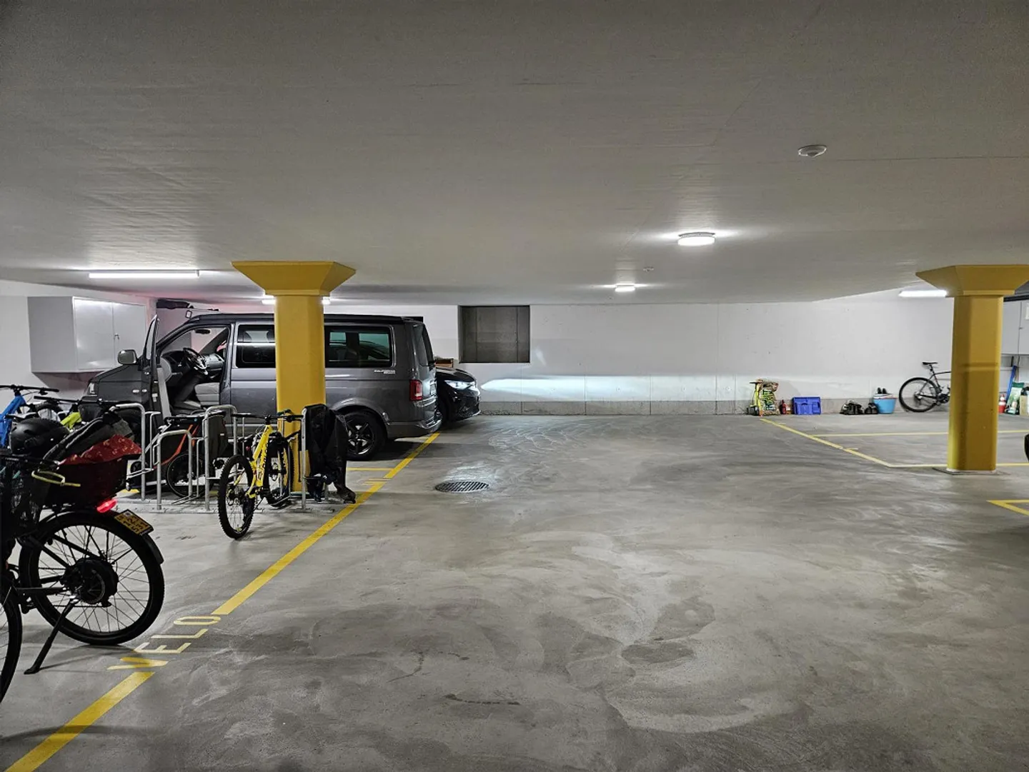 Parking space for rent from December 1st - Photo 2 of 4