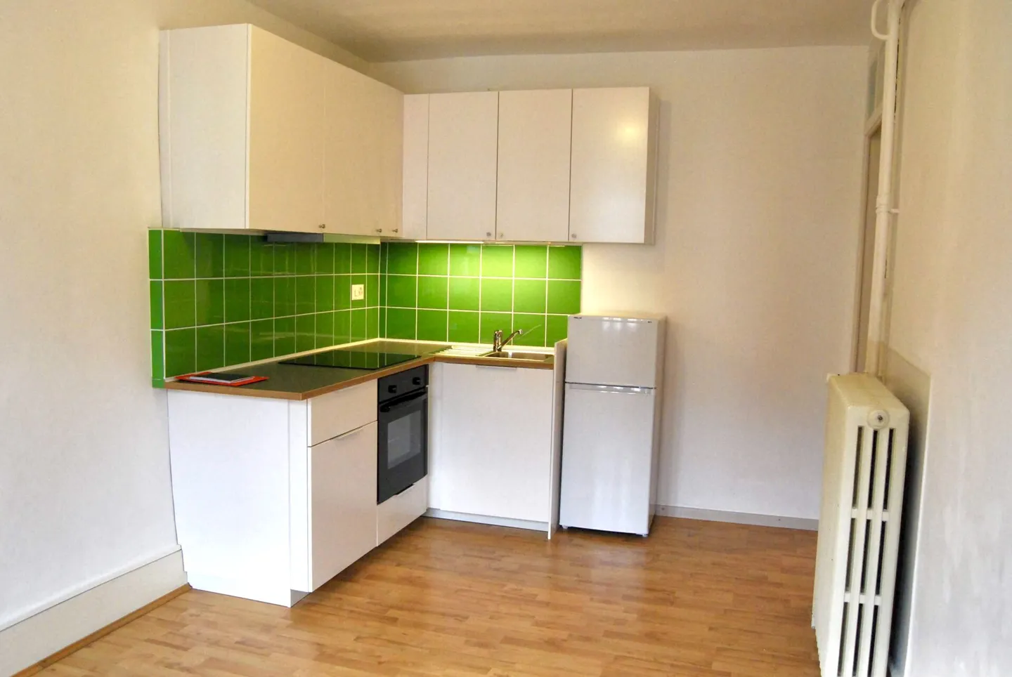 Ertragsgebäude im Zentrum von Bex - Foto 18 von 21