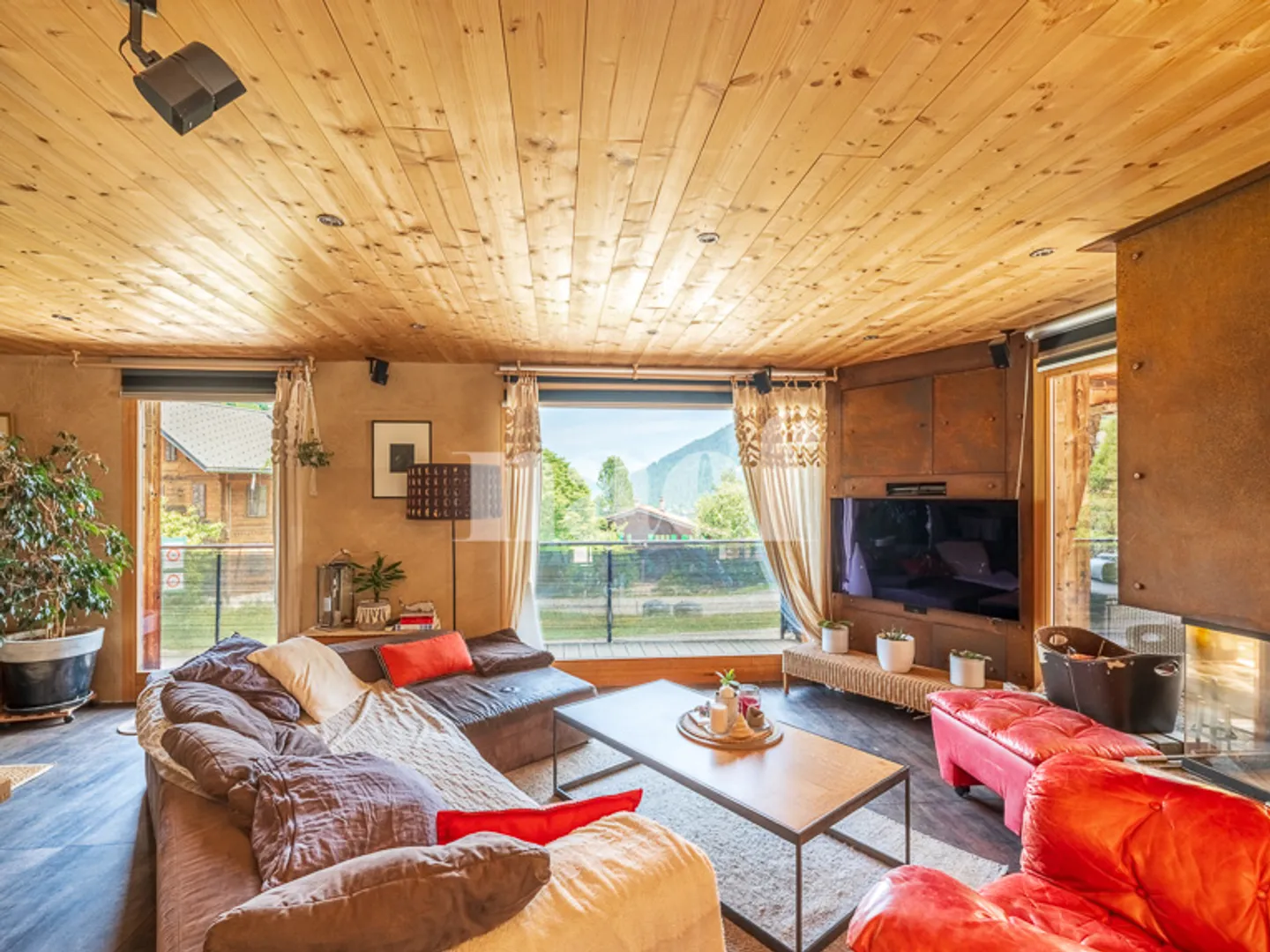«Modernes und geräumiges Chalet mit 3 Wohnungen zum Verkauf in Morgins» - Foto 7 von 13