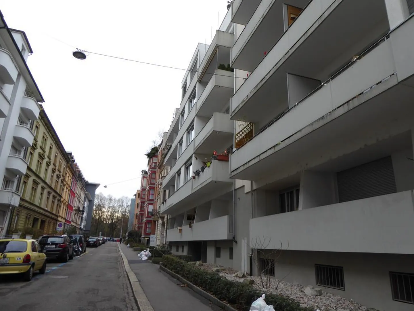 Luminoso appartamento attico di 1.5 locali vicino al Reno - Foto 4 di 5